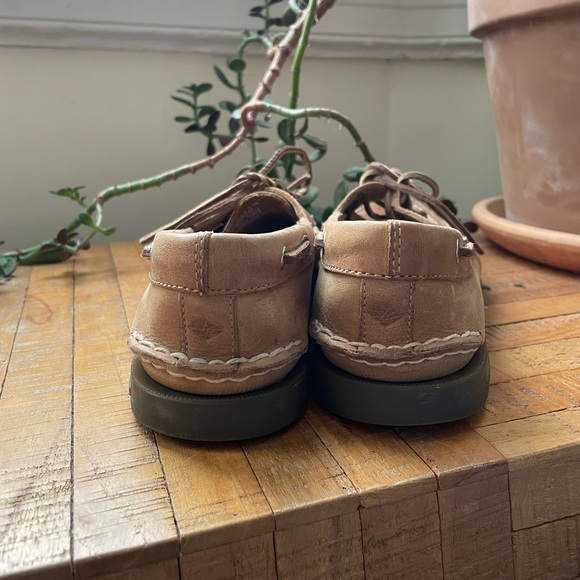 Classic Sperry boat shoes or Topsiders - Picture 4 of 4